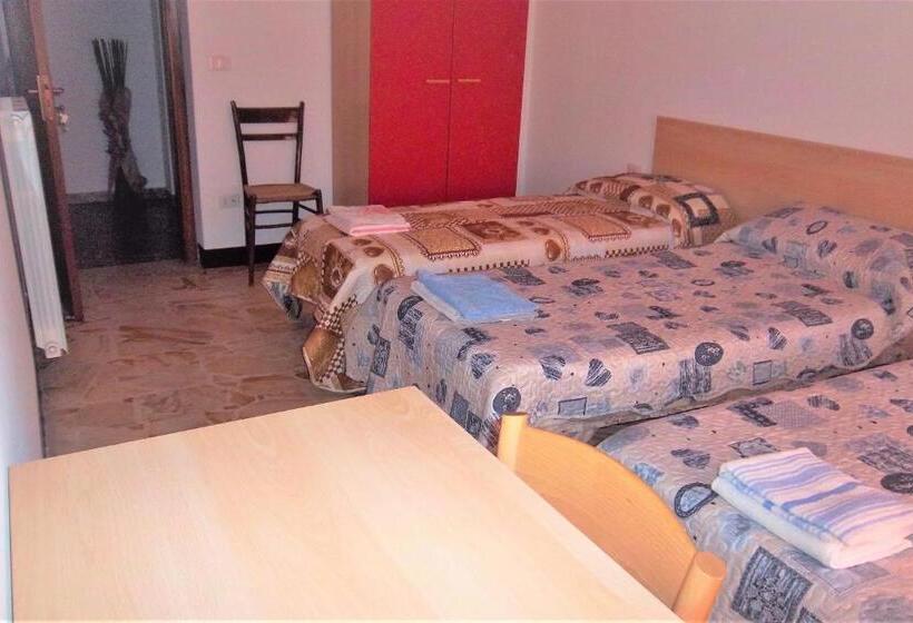 اتاق استاندارد سه نفره, B&b Casa Valentina A Linguaglossa