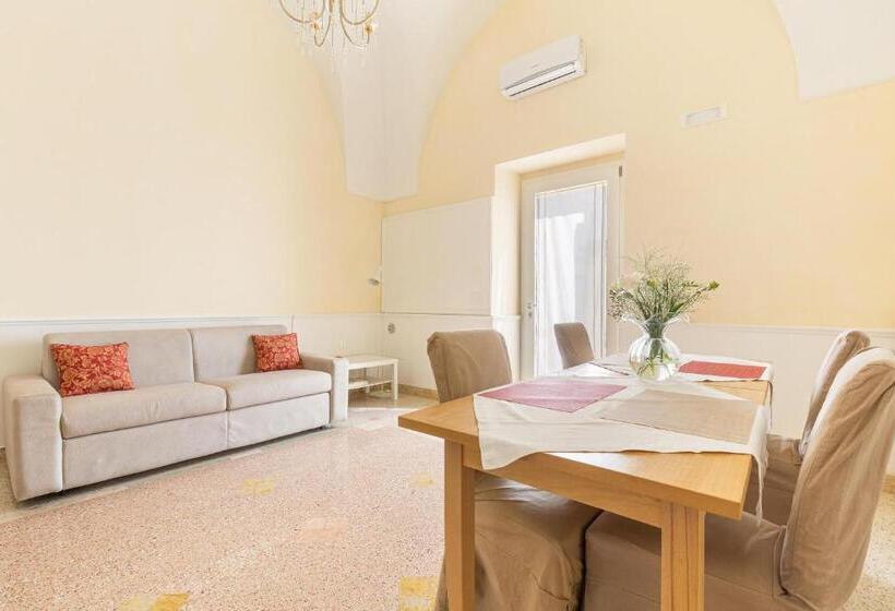 آپارتمان 1 خوابه همکف, Dimora Le Tre Muse Guesthouse