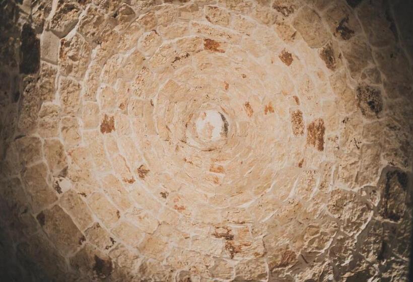 اتاق استاندارد, Pietra Pesara
