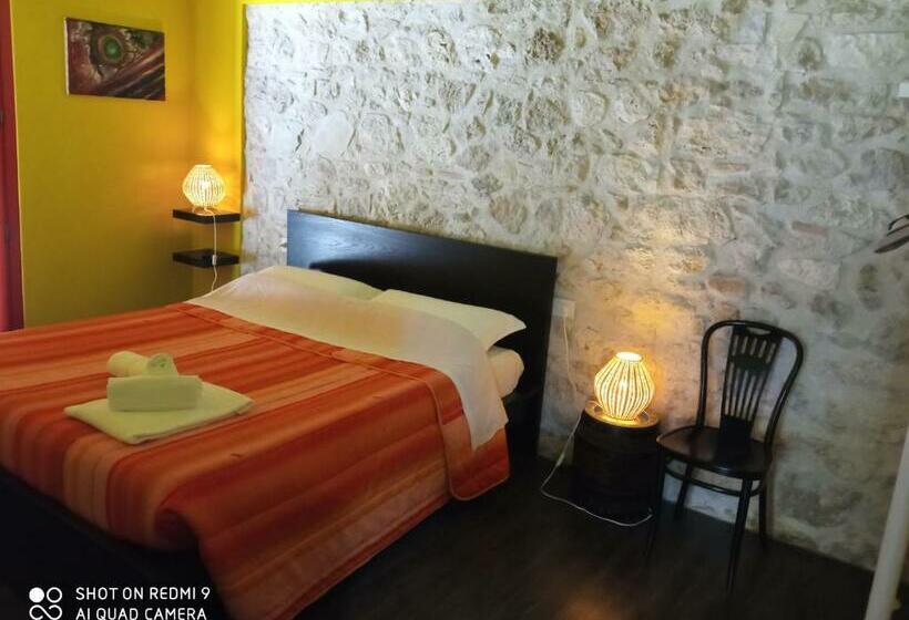 غرفة قياسية, B&b Mosca Bianca