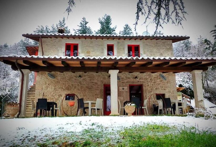فيلا غرفة نوم واحدة مع مسبح, B&b Mosca Bianca