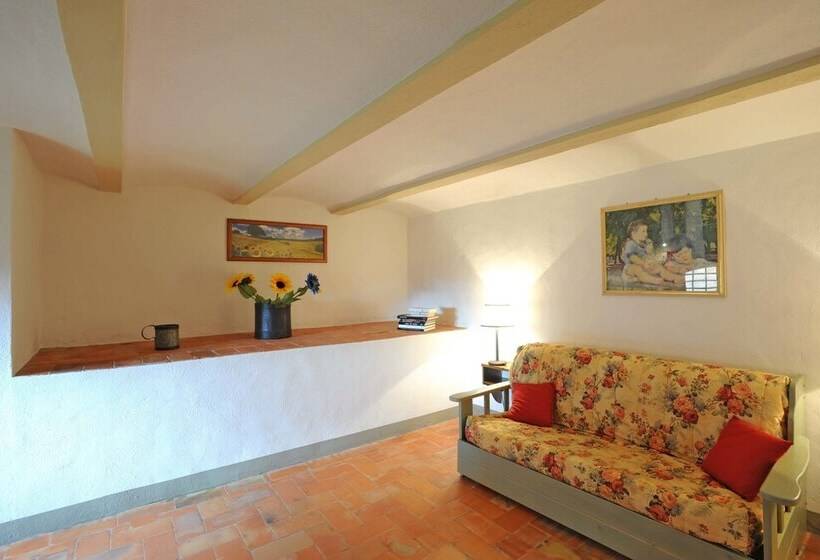 آپارتمان 3 خوابه, Borgo Rapale