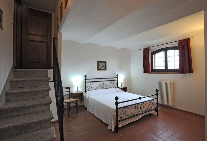 آپارتمان 3 خوابه, Borgo Rapale