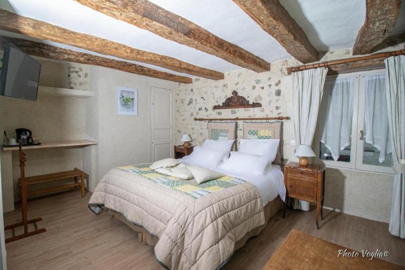 اتاق استاندارد, Logis Auberge Le Colombien   Hôtel Et Restaurant