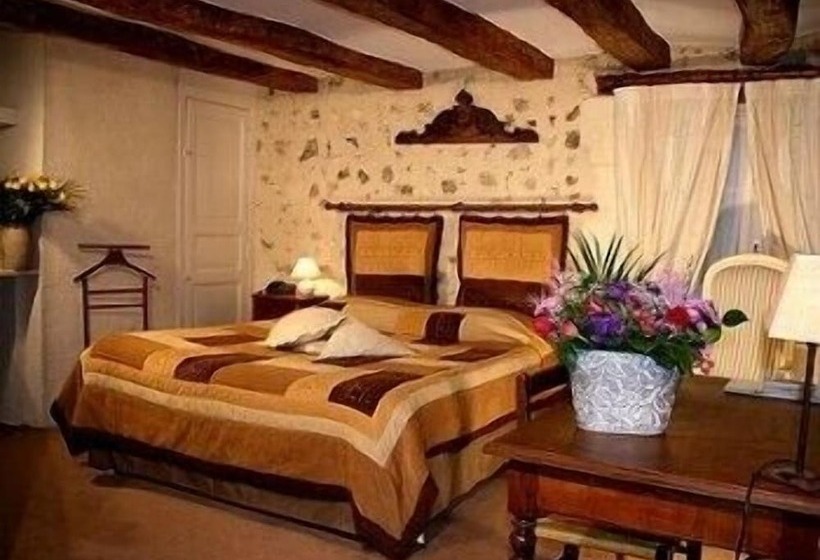 اتاق استاندارد, Logis Auberge Le Colombien   Hôtel Et Restaurant