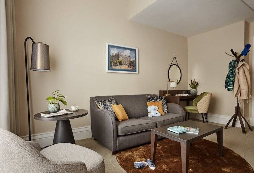 Семейный Номер Классика, The Clermont London Victoria