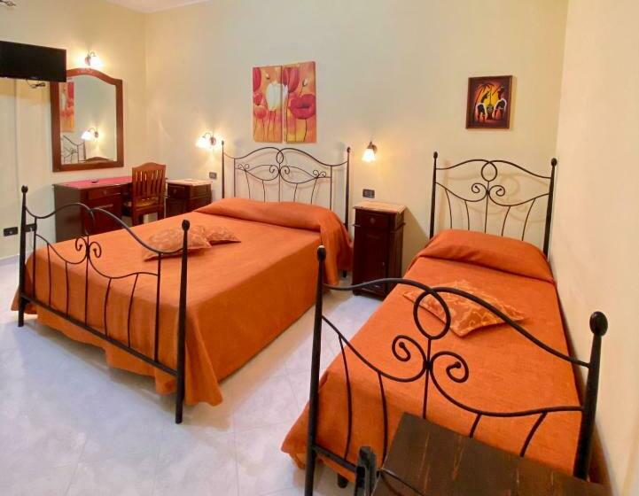 Standard Triple Room with Terrace, Baglio Cusenza Rooms