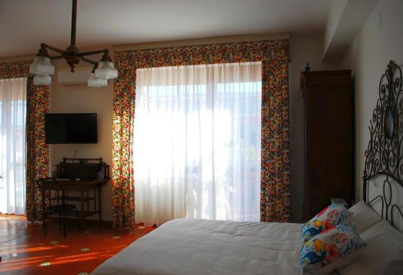 Семейный Номер Deluxe, La Terrazza Di Anna