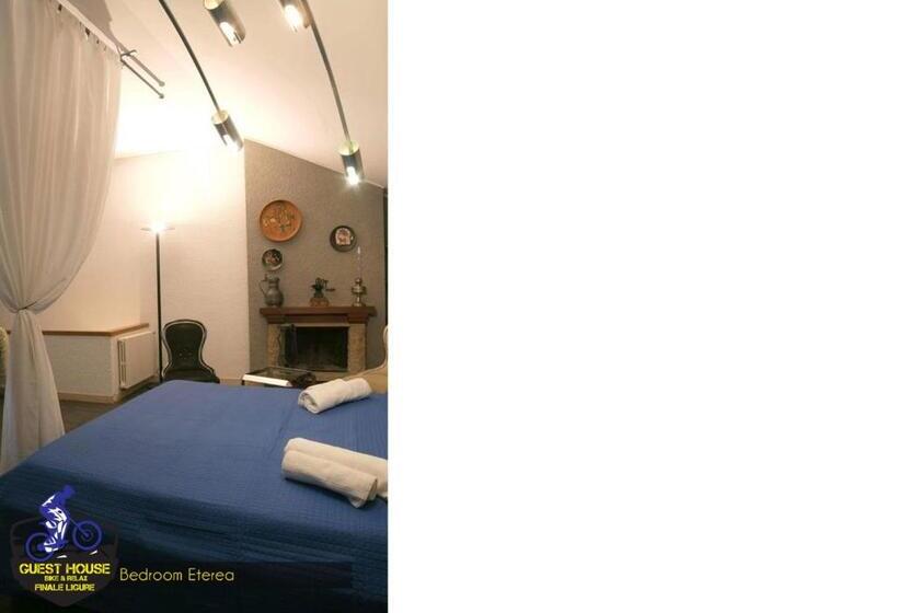 استودیوی استاندارد, Guest House Bike & Relax Finale Ligure