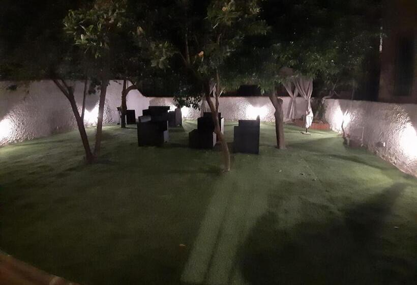 اتاق استاندارد, Villa Dietro La Luna