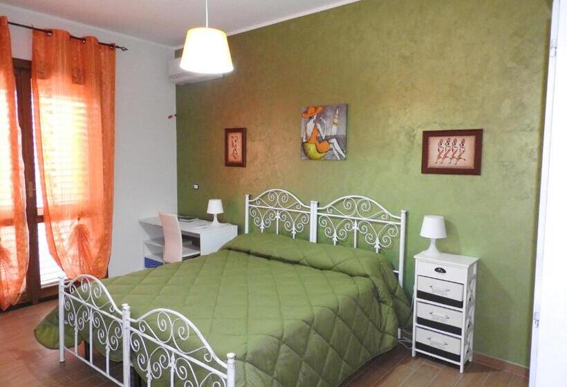 带阳台的豪华间, B&b La Coccinella