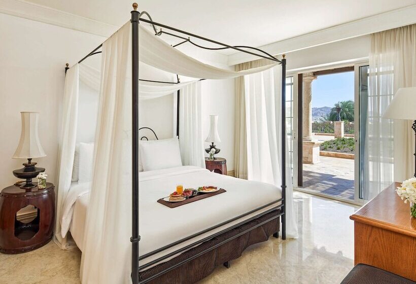 سوییت با چشم‌انداز دریا, Movenpick Resort & Residences Aqaba