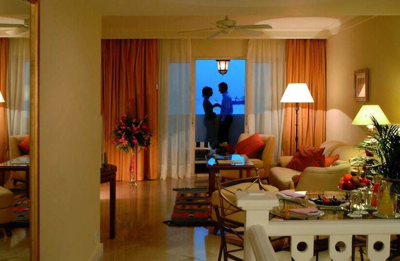 آپارتمان 3 خوابه با چشم‌انداز دریا, Movenpick Resort & Residences Aqaba