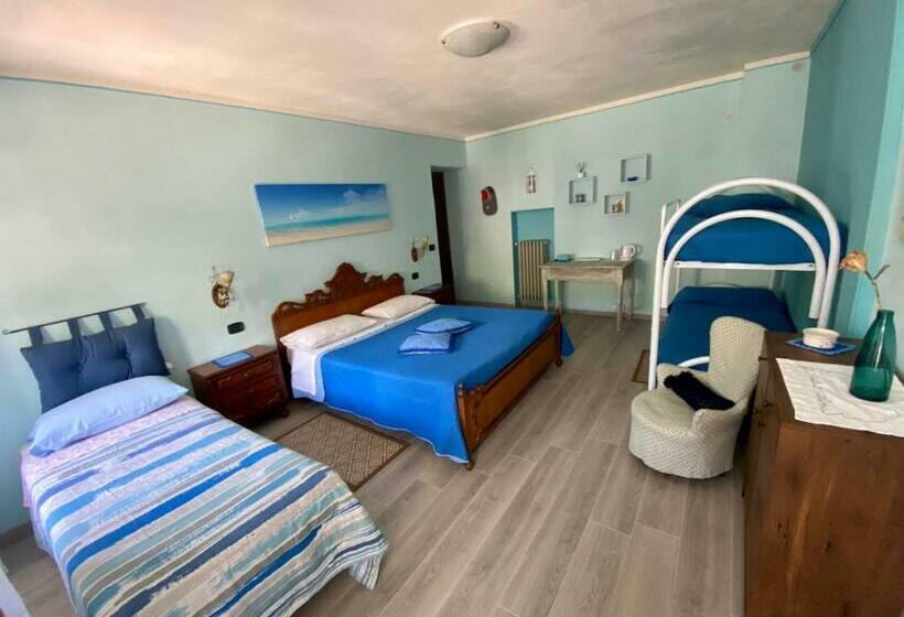 Семейный Номер, Bed & Breakfast Marietta