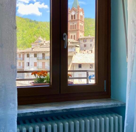 Семейный Номер, Bed & Breakfast Marietta