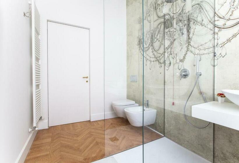 اتاق لوکس, B&b La Foresteria