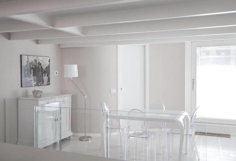 سوئیت جونیور با تراس, B&b La Foresteria