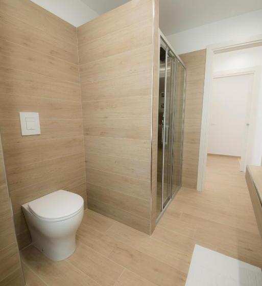 اتاق استاندارد با تخت بزرگ, Cherie B&b  Salerno