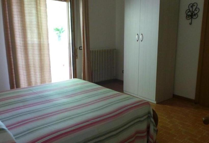 Номер Стандарт с Террасой, B&b Il Poggio