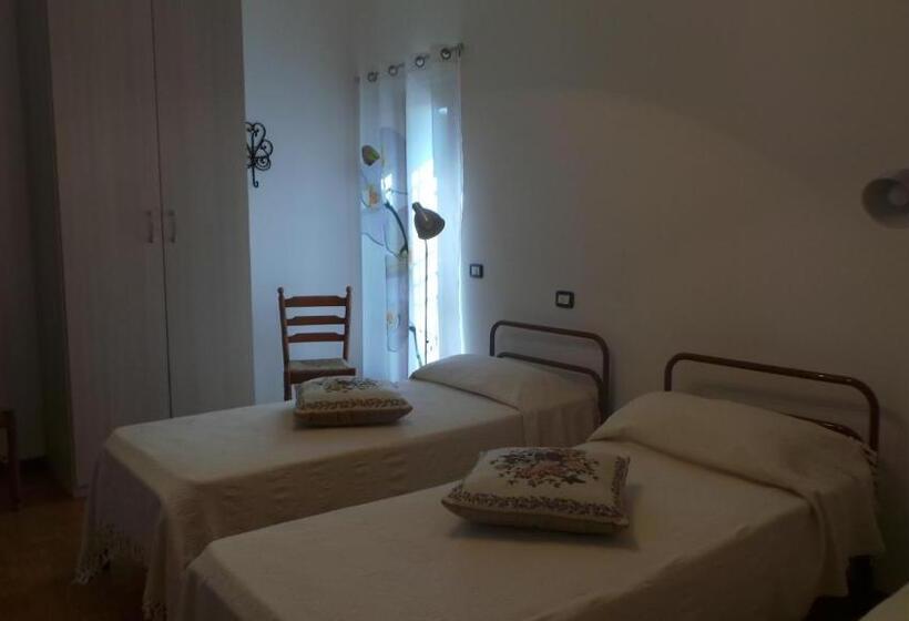 Номер Стандарт с Террасой, B&b Il Poggio