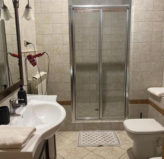 Quarto Triplo Estandar, Armonia B&b