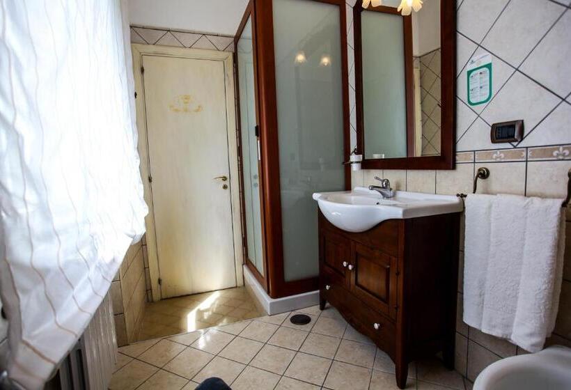 标准间带阳台, La Quercia Antica B&b