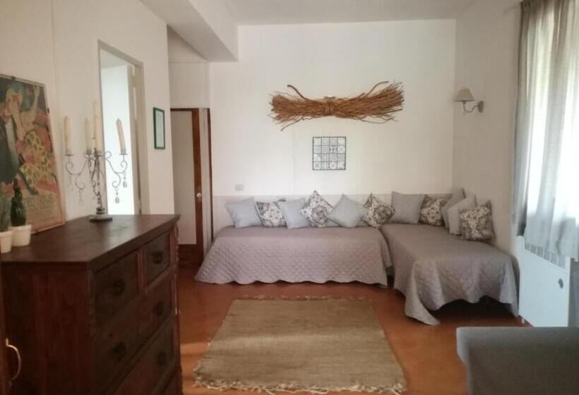 سوییت خانوادگی, Casa Degli Ulivi Etna