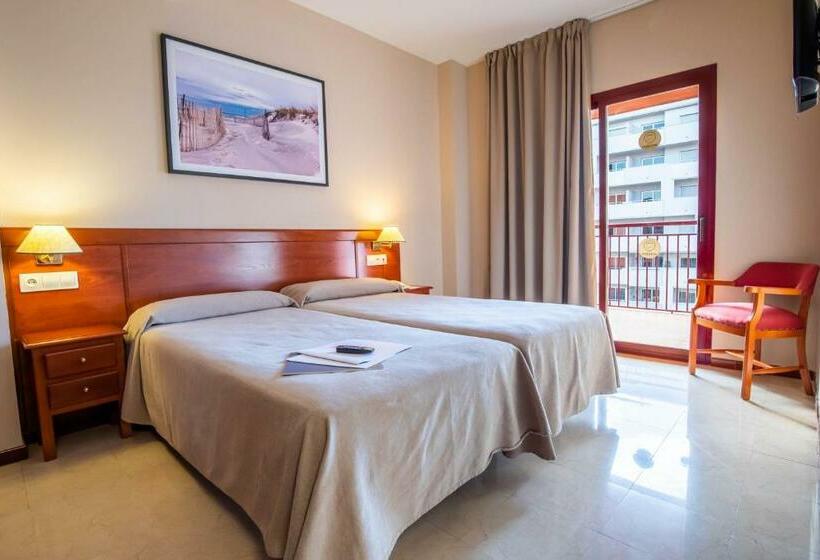 Apartamento 1 Dormitório com Terraço, Ilunion Miramar