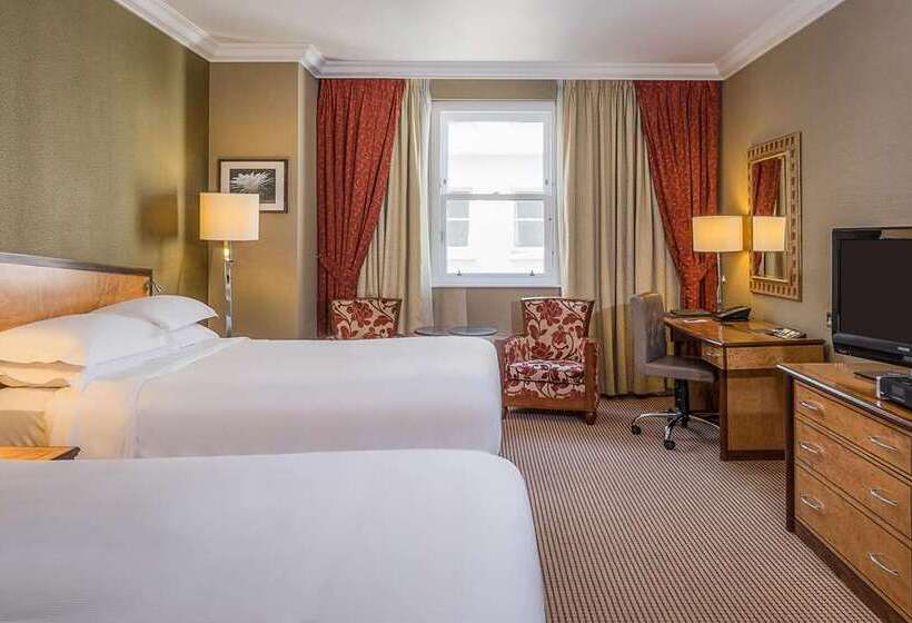 Семейный Номер, Hilton London Paddington