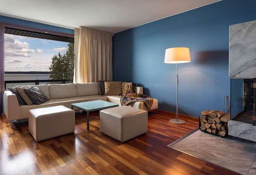 اتاق استاندارد با تخت بزرگ, Hilton Nicosia