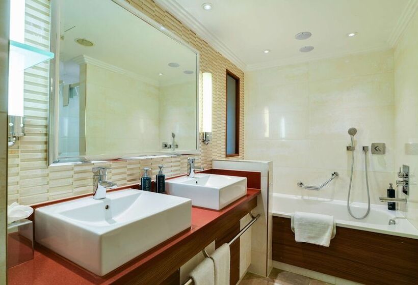 Люкс Кровать Кинг, Hilton London Paddington