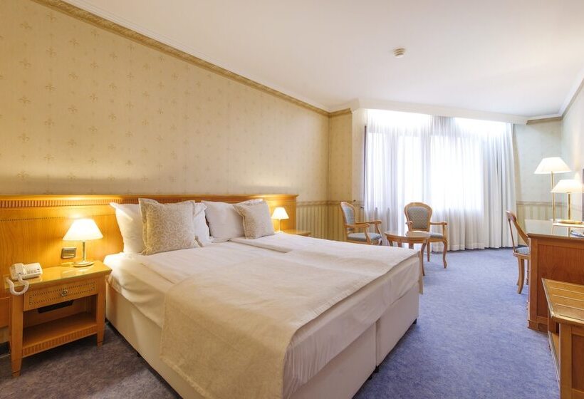 Номер Стандарт, Downtown   Top Location In The Heart Of Sofia City