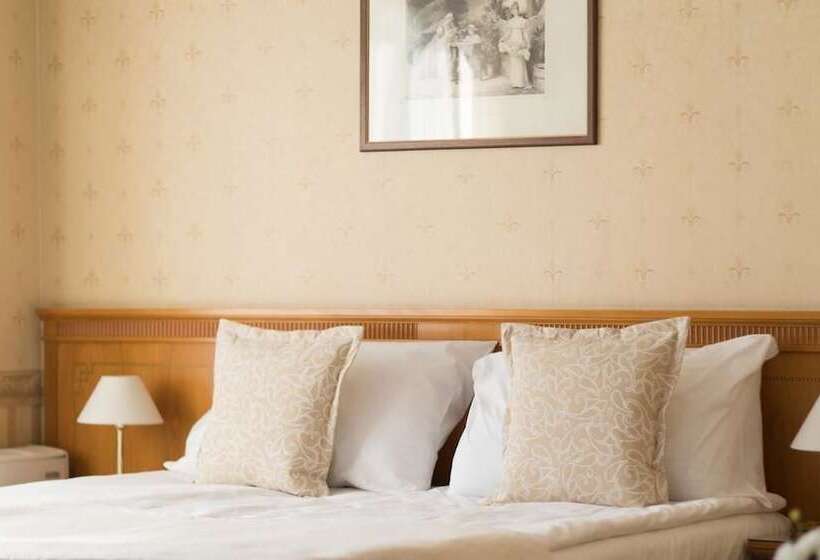 Номер Deluxe, Downtown   Top Location In The Heart Of Sofia City