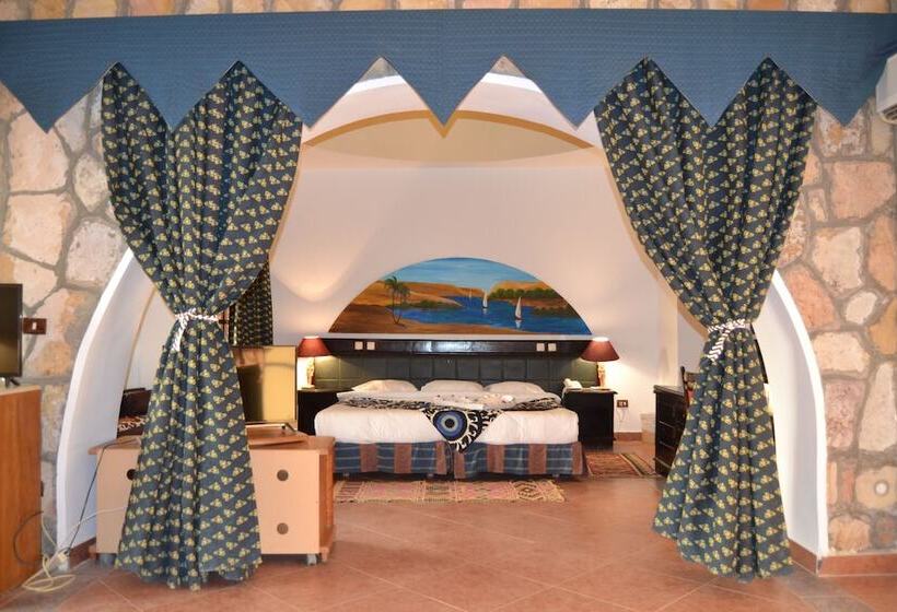 סוויטה אקזקיוטיב, Seti Abu Simbel Lake Resort