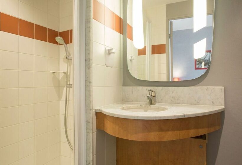 اتاق استاندارد یک نفره, The Originals City, Hôtel Le Berry, Bourges