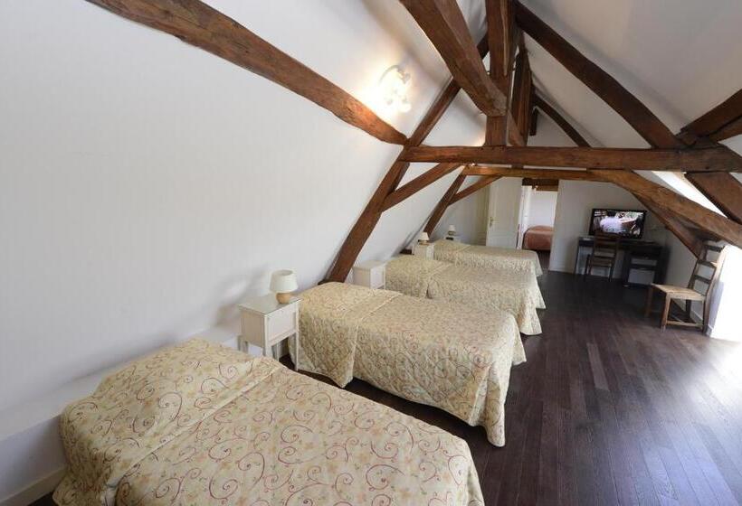 اتاق خانوادگی, The Originals City, Hôtel Le Cheval Rouge, Tours Ouest