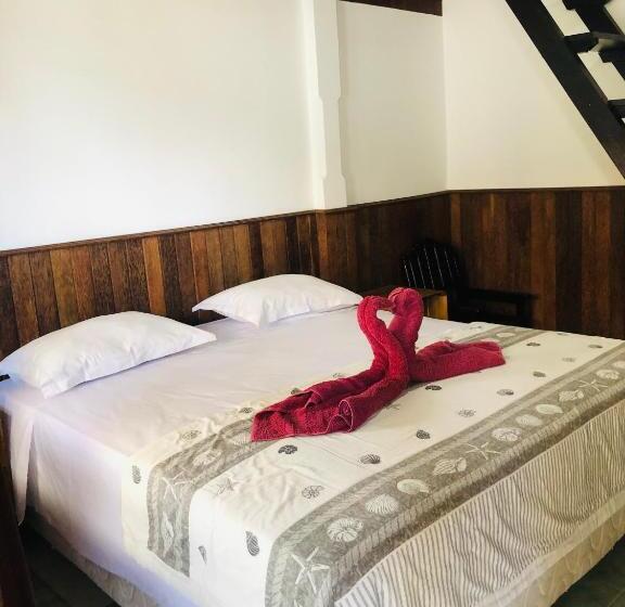 Номер Deluxe, Padangbai Beach Inn