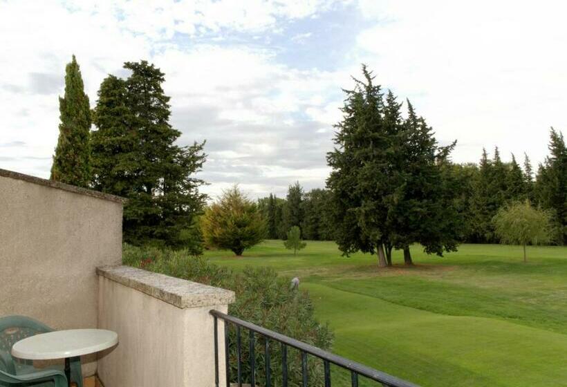 اتاق استاندارد با چشم‌انداز باغ, Golf Club D'uzes
