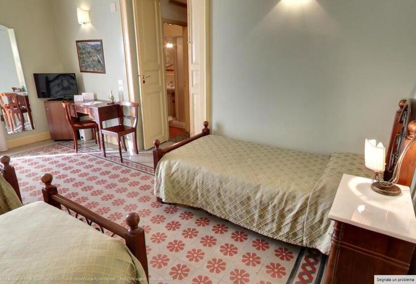 اتاق استاندارد چهارنفره با بالکن, B&b Conte Ruggero