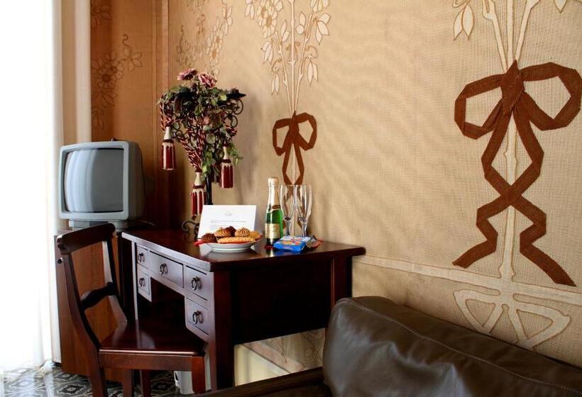 اتاق استاندارد با بالکن, B&b Conte Ruggero