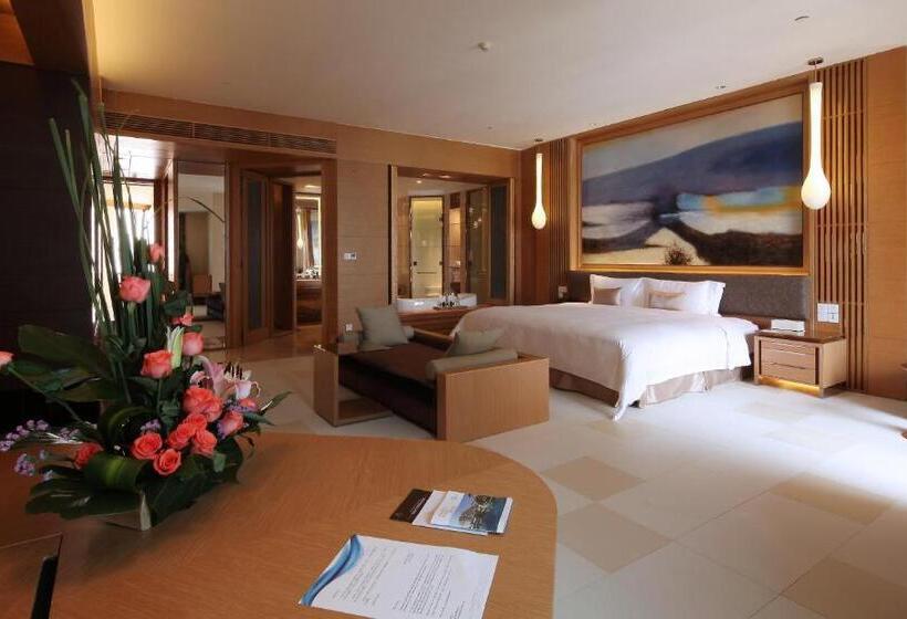 اتاق لوکس با تخت بزرگ, Huidong Regal Palace Resort