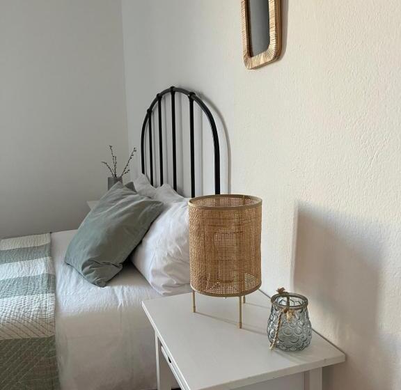 Номер Стандарт с Балконом, Is Scabas Guestrooms