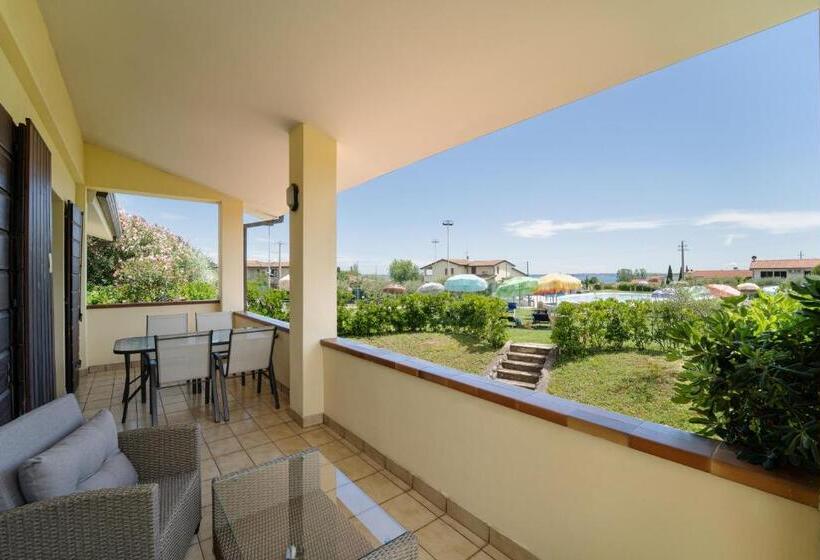 1 Bedroom Apartment Lake View, Residence Primera