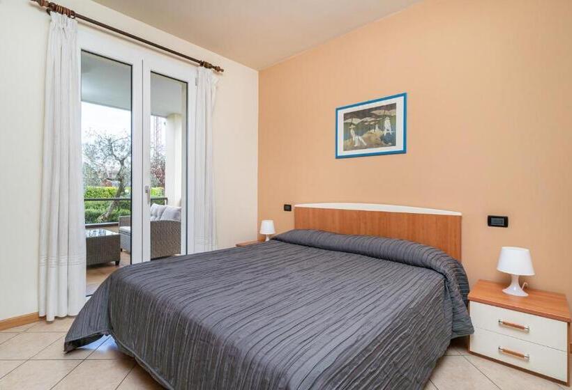 2 Bedroom Apartment Garden View, Residence Primera