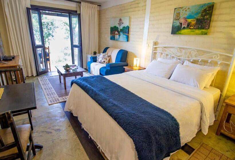 Suite com Varanda, Pousada Villaserrana