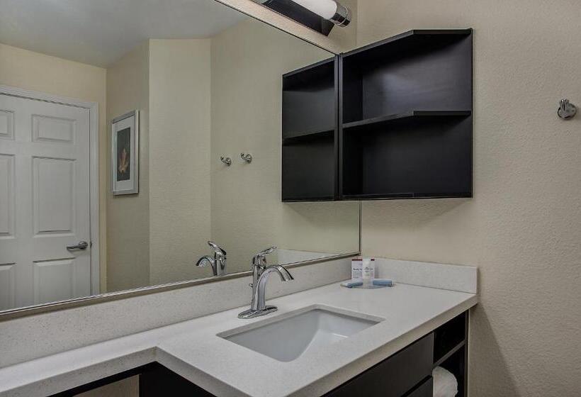标准工作室, Candlewood Suites Louisville Airport By Ihg