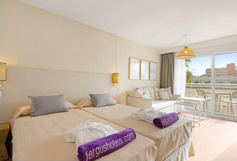 Номер Стандарт, Fergus Club Palmanova Park