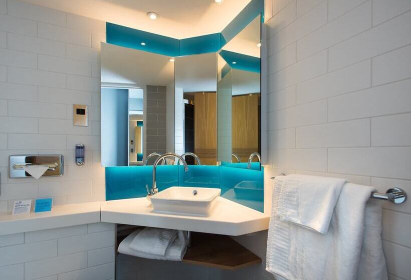 标准间, Holiday Inn Express Cardiff Bay, An Ihg