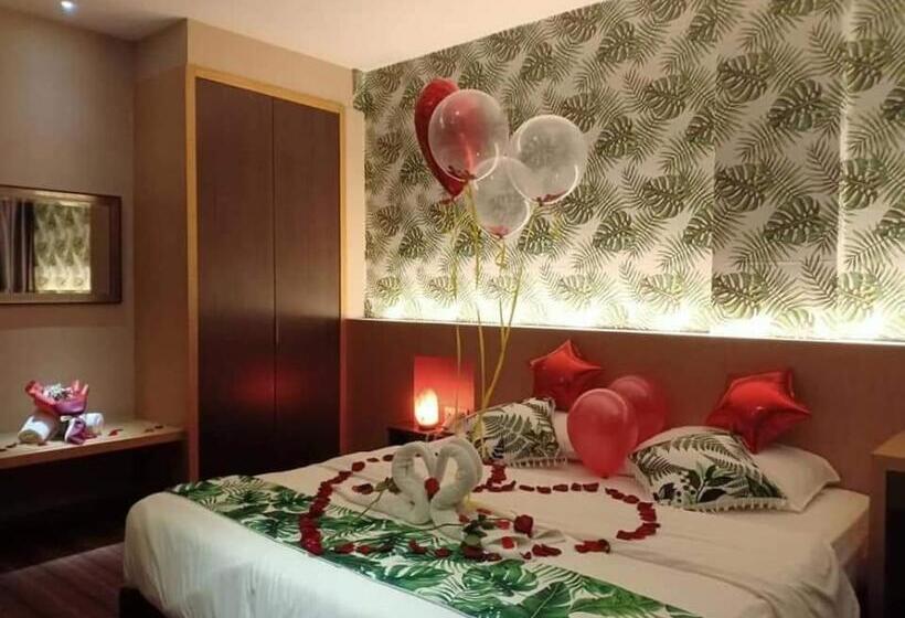 سوییت لوکس, Grandeur Hotel And Spa