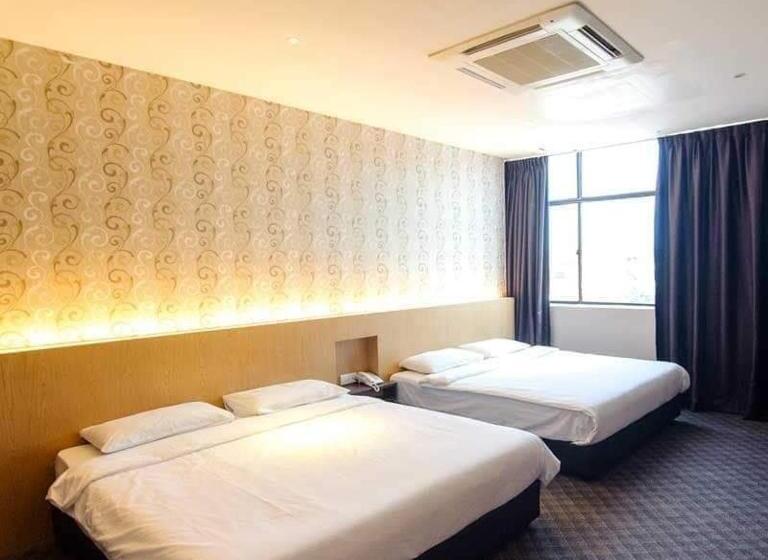 سوییت خانوادگی, Grandeur Hotel And Spa